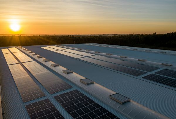 10 raisons d'investir dans les panneaux solaires photovoltaïques